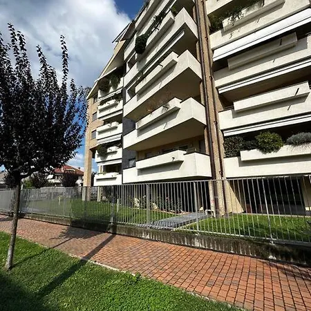 Suite With Terrace Busto Arsizio Exterior photo